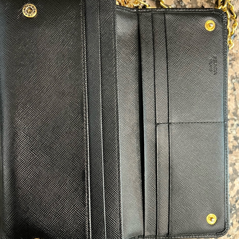 Prada black wallet with chain for crossbody - Picture 6 of 6